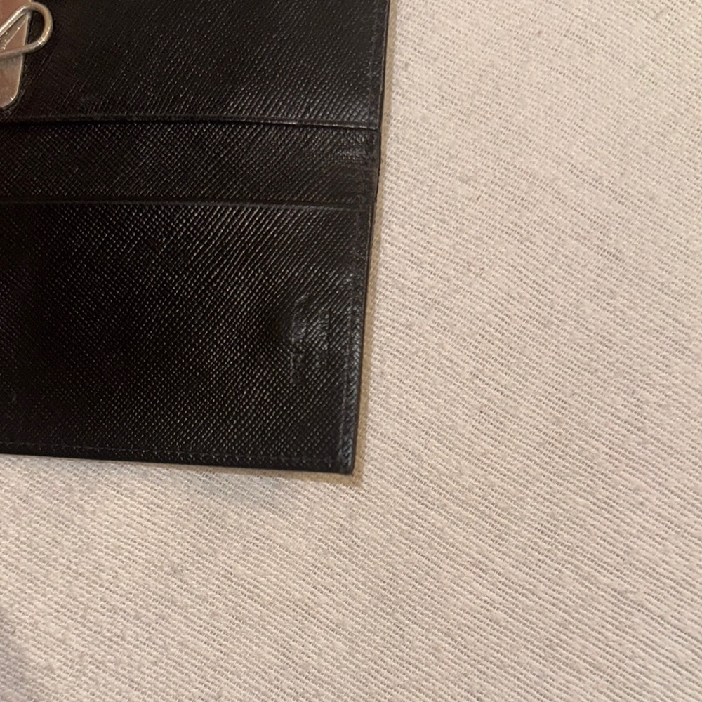 Prada Black Triangular Logo Wallet - Picture 13 of 14